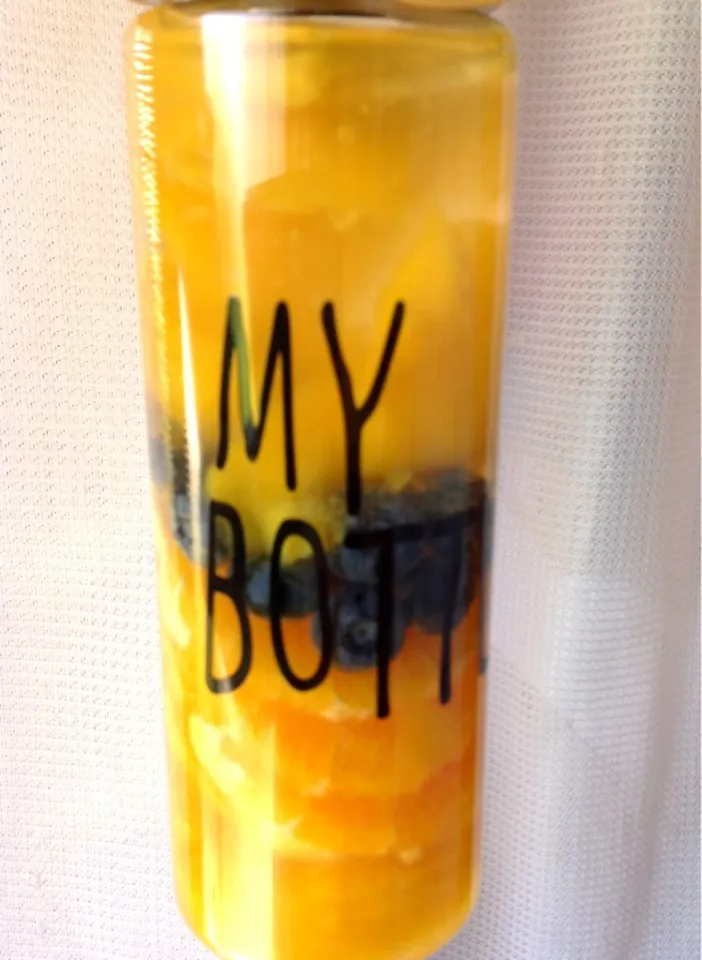 Detox water Mango,orange,blueberry,lemon|manamixさん