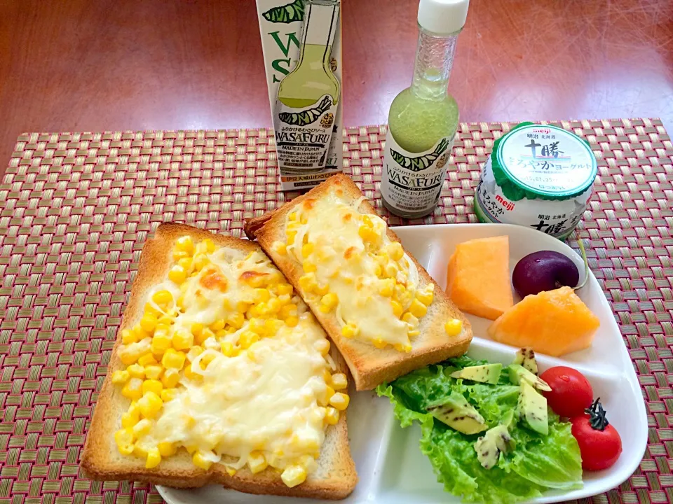 Corn mayo cheese toast🍞ｺｰﾝﾏﾖﾁｰｽﾞﾄｰｽﾄ|🌈Ami🍻さん