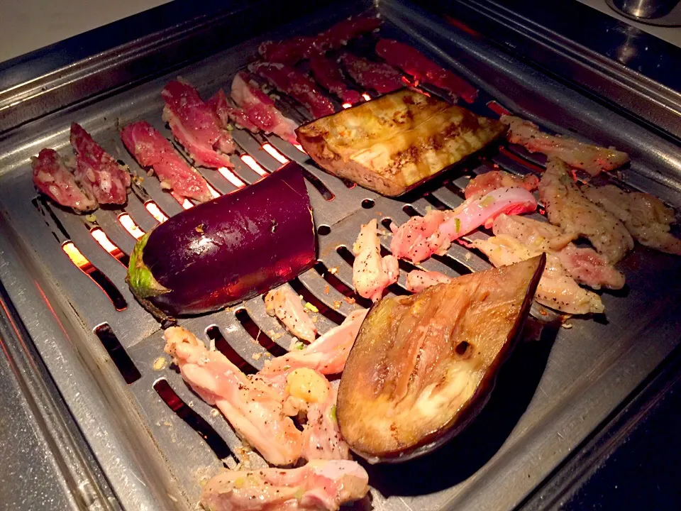 Grilled eggplant, chicken legs, lamb|Annabelleさん