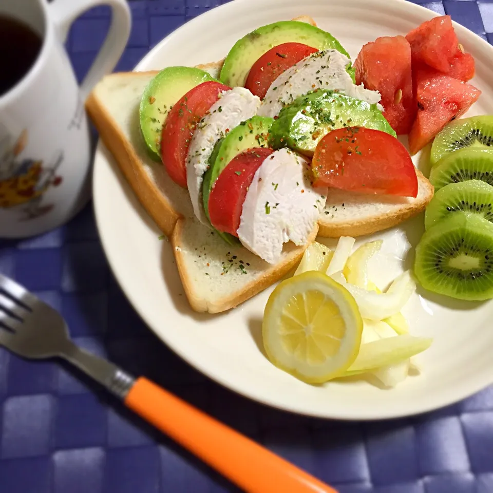 朝食◎ サンドイッチにするのめんどくさかっかたんです。。|しょちちさん