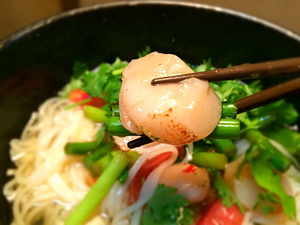 炙りホタテとニンニクの芽のエスニックそうめん5|半田手延べそうめんの店 阿波や壱兆さん