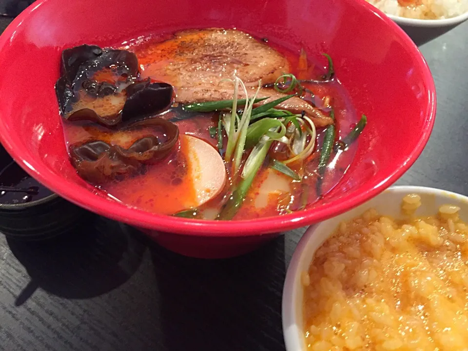 鳥ラーメンと卵かけんごはん|たぁちさん