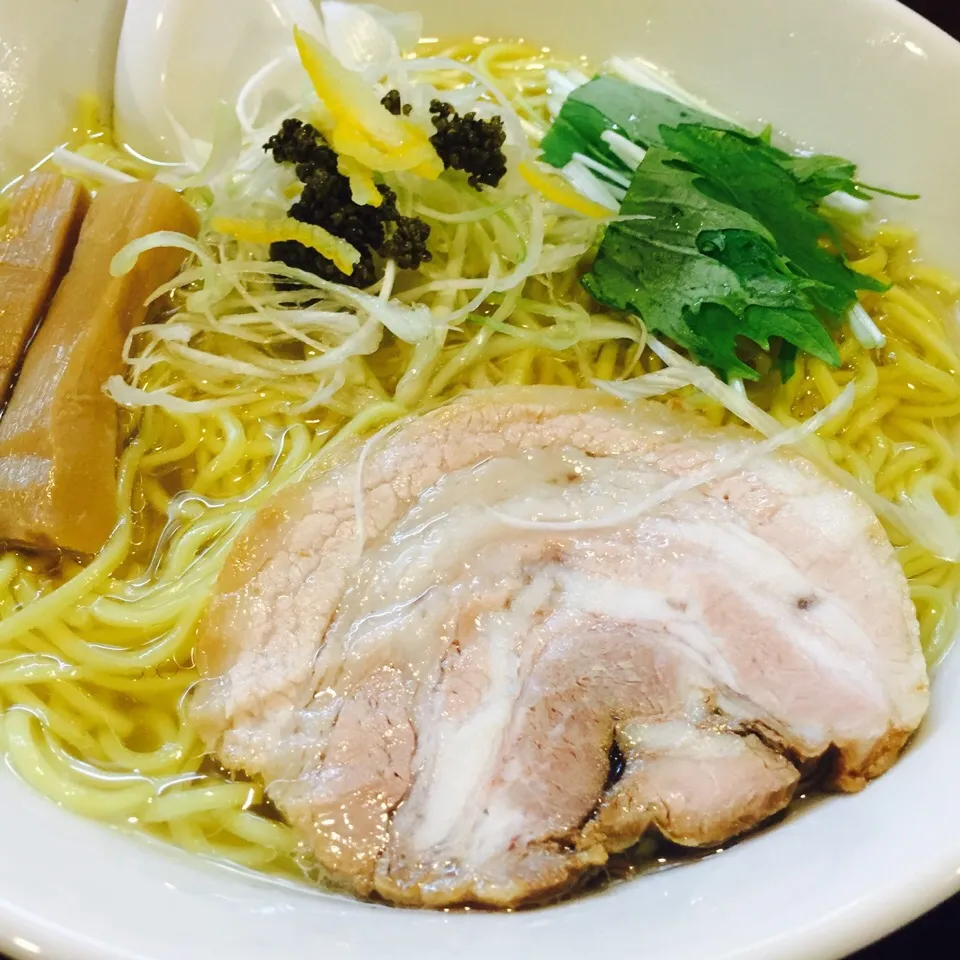 間違えたかと思った💦これで醤油ラーメン🍜？|KAZUTOさん