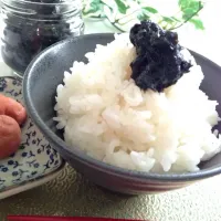 Snapdishの料理写真:すぐ出来る！自家製🌟麺つゆで♩海苔の佃煮🍚