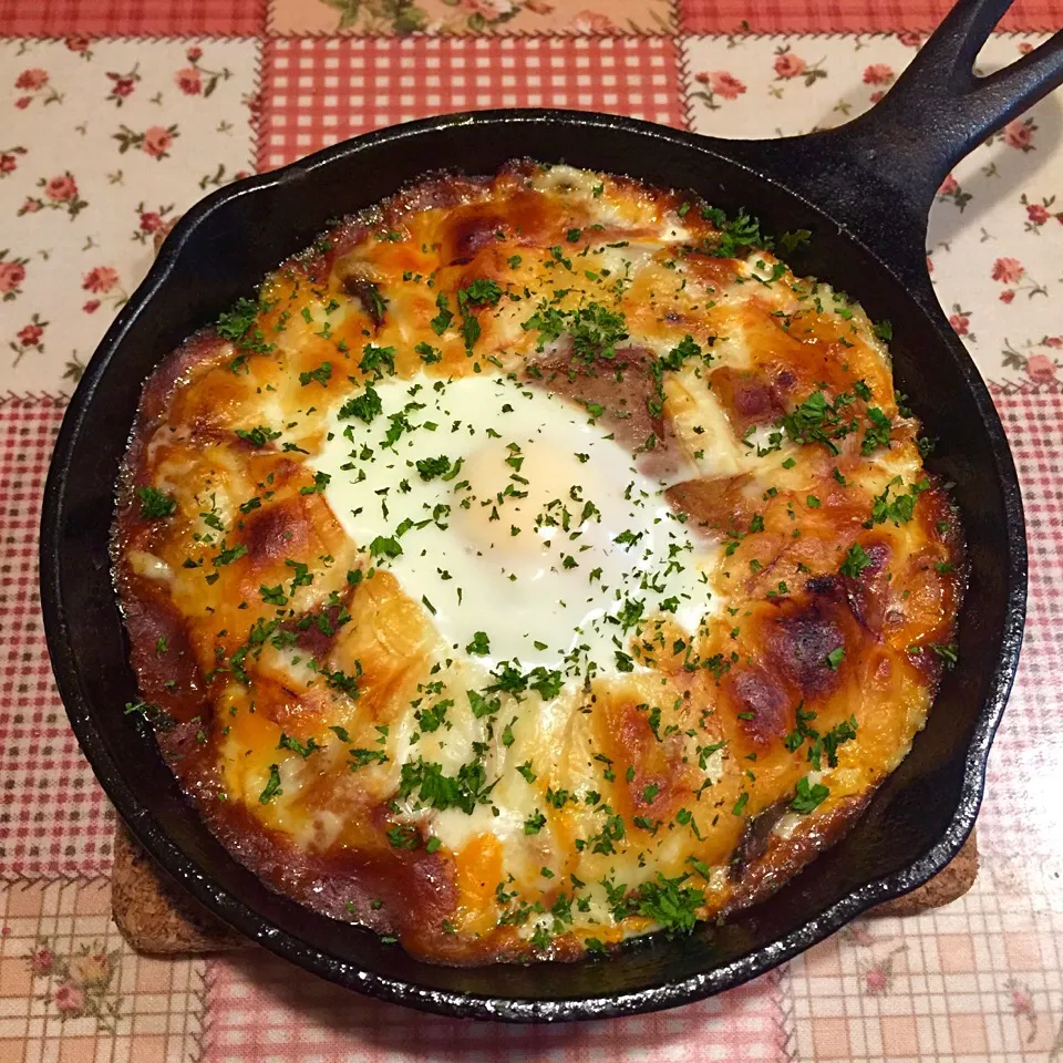 ロッジのスキレットde焼きチーズカレー🍛|＊ゆみしぼり＊さん