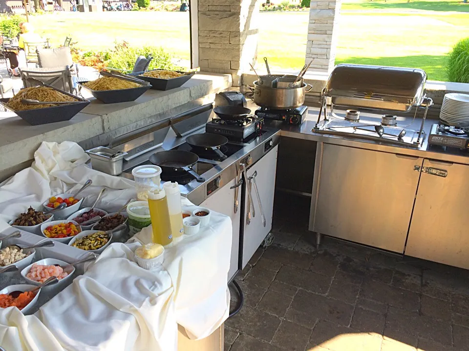 Pasta Bar in the Outdoor Kitchen overlooking the Golf Course👍🏼|Milka Papricaさん