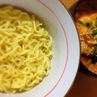 Snapdishの料理写真:辛つけ麺|MiKaNさん