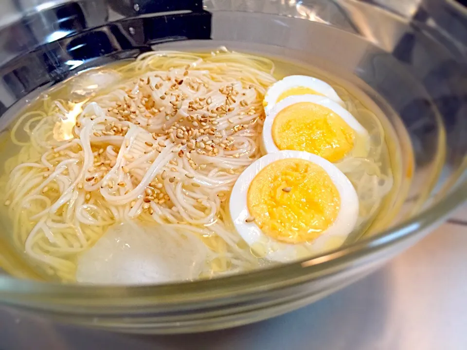 冷え冷え✩塩ダレ素麺❤︎|ゅぃさん