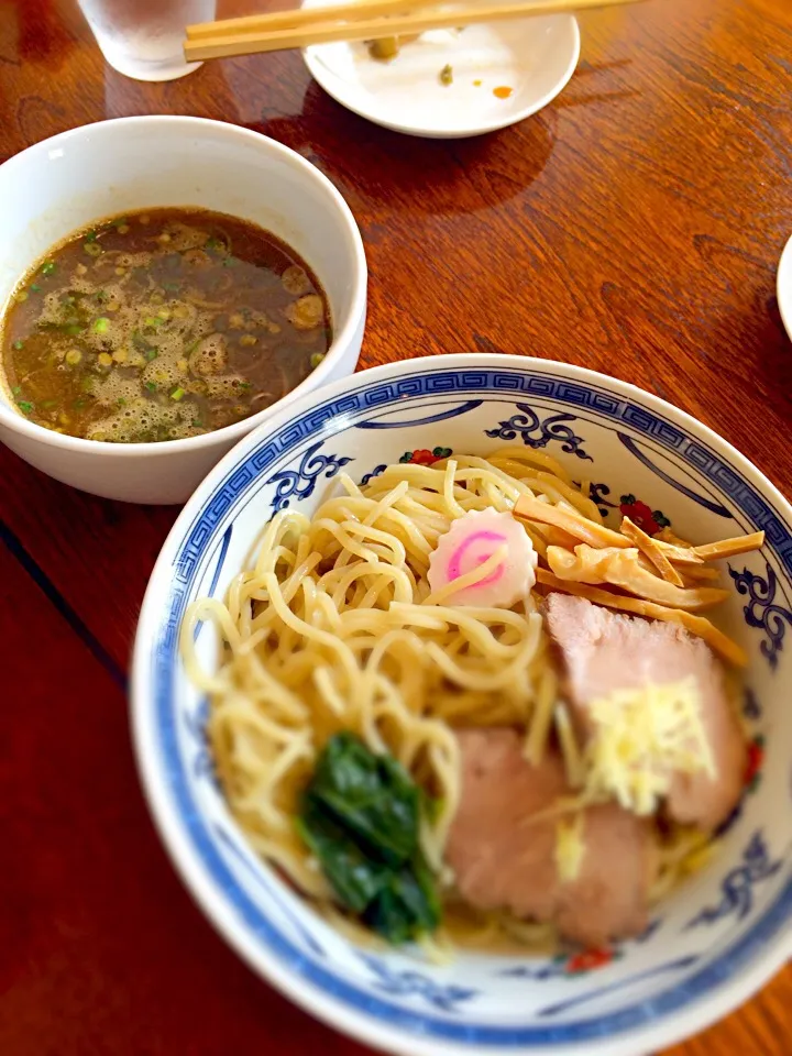 ハナウタ 豚骨アジ節 醤油つけ麺|Akira Kadoyaさん