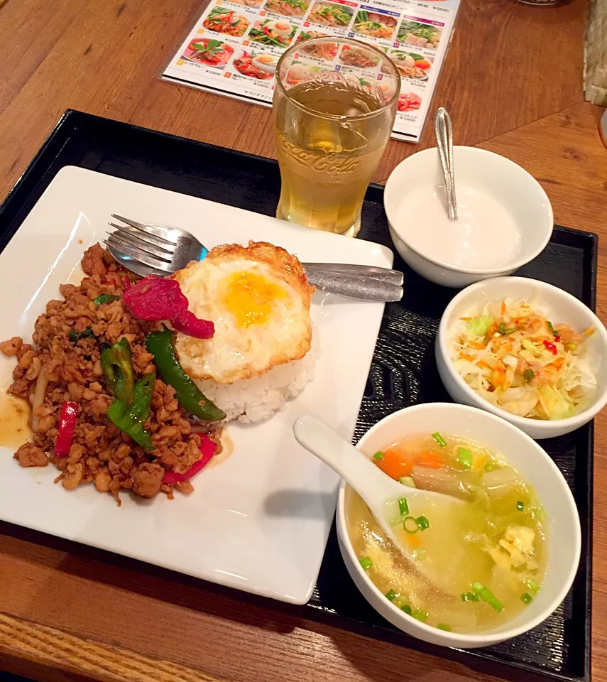 Thai gapao lunch|Kumigarさん