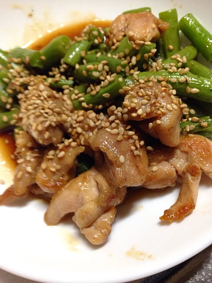 鶏肉とさやいんげんの炒め物|🐶たぬとんキッチンさん