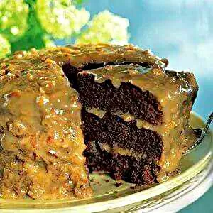 German Chocolate  Cake...♡|Sheila Harrisさん