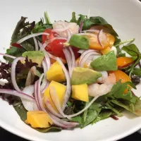 Prawn mango and avocado salad|rebeccaさん