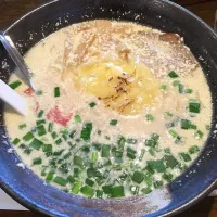 Snapdishの料理写真:チーズマヨ豚骨麺|seiさん