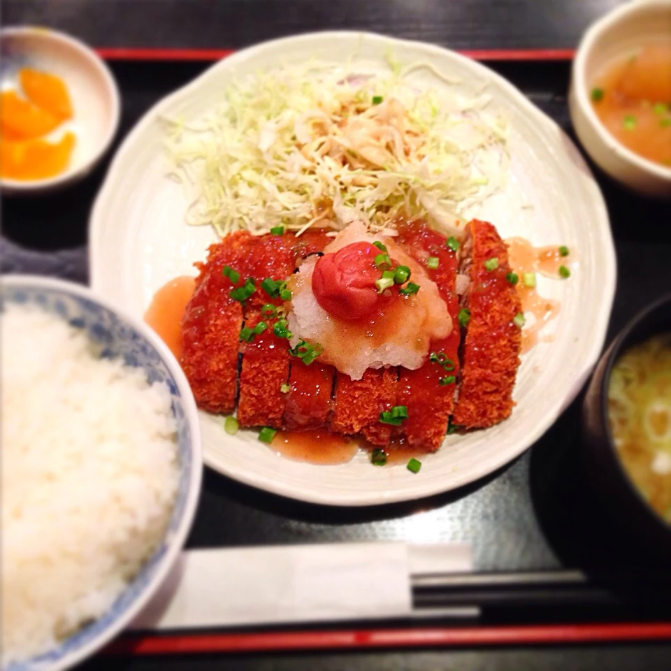 梅おろし鮪カツ定食|どんぐりやろうさん