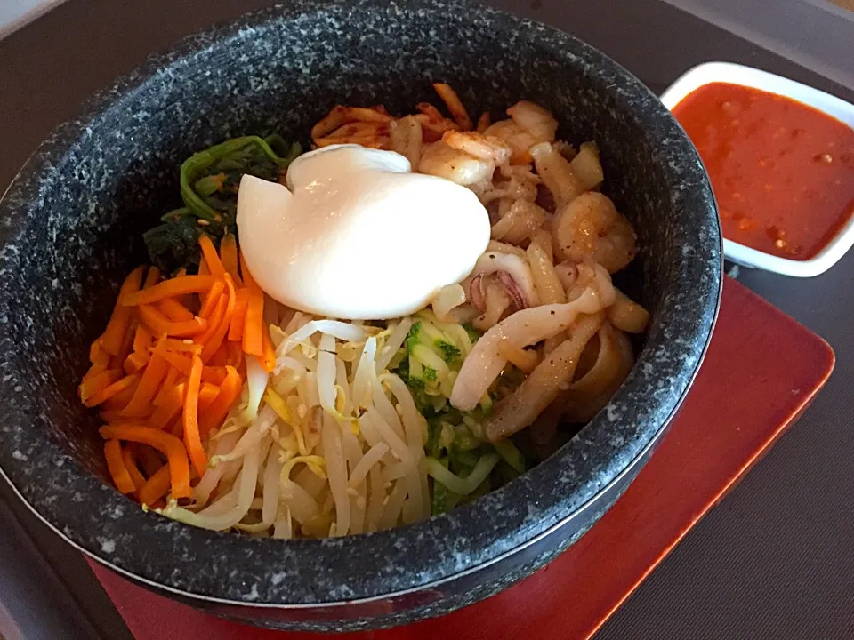 Seafood bibimbap|Obeoom Jumsai Na Ayudhyaさん