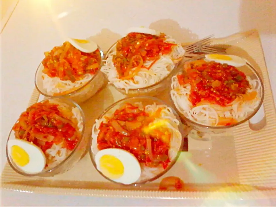 Chantaboon rice sticks  with stew and eggs!|Jay Kingさん