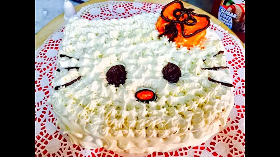 Hello Kitty Cake|Rehabさん