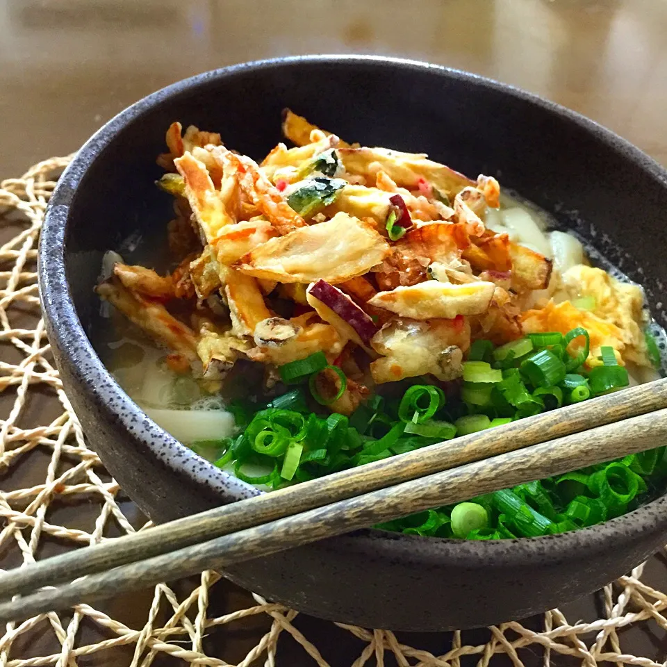 Snapdishの料理写真:かき揚げうどん|🌀さん