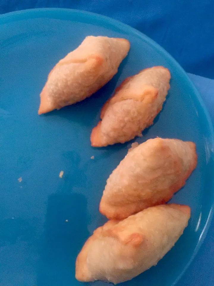 Chicken samosa|bukky danielsさん