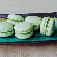 White Chocolate Matcha macarons|Dino Yeoさん