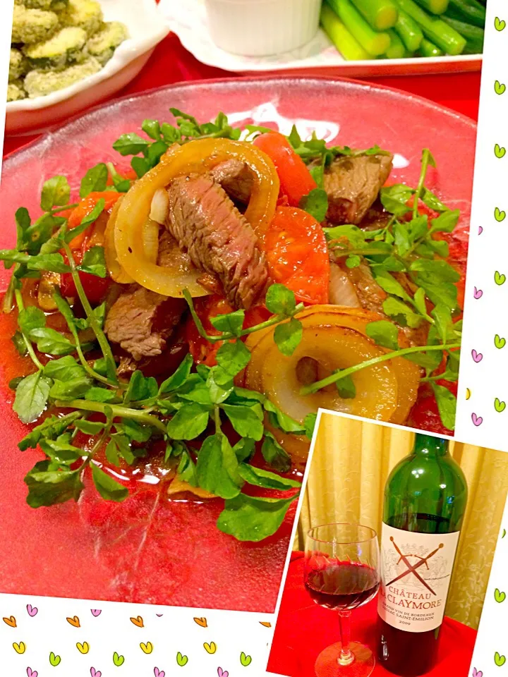 Snapdishの料理写真:咲きちゃんの  牛肉と焼き野菜のマリネ♪  とCHATEAU  LA CLAYMORE🍷|まるまさん