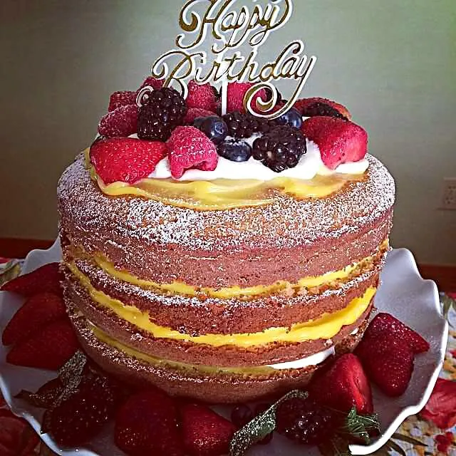 lemon curd berry cake|CHUENCHAIさん