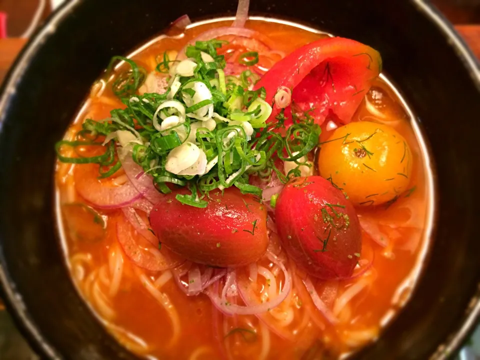 冷し出汁トマトのカレーそうめん1|半田手延べそうめんの店 阿波や壱兆さん