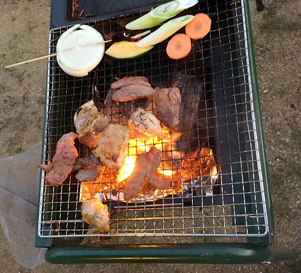 焼き肉〜〜バーベキュー〜😙😋|きのすけ〜さん