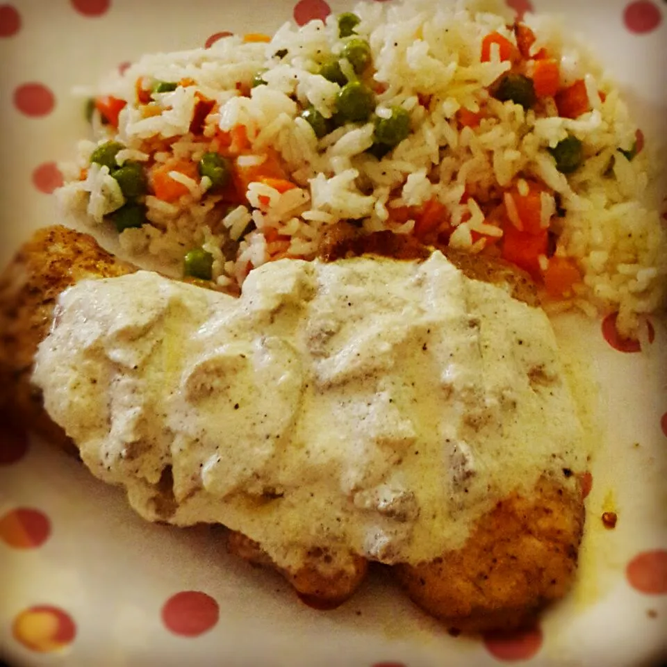 Porck chop with mushroom sauce  and rice with soy|Ioana Josanさん