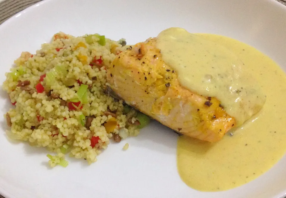 Salmon w/ passion fruit sauce and moroccan couscous|marcelabruggerさん