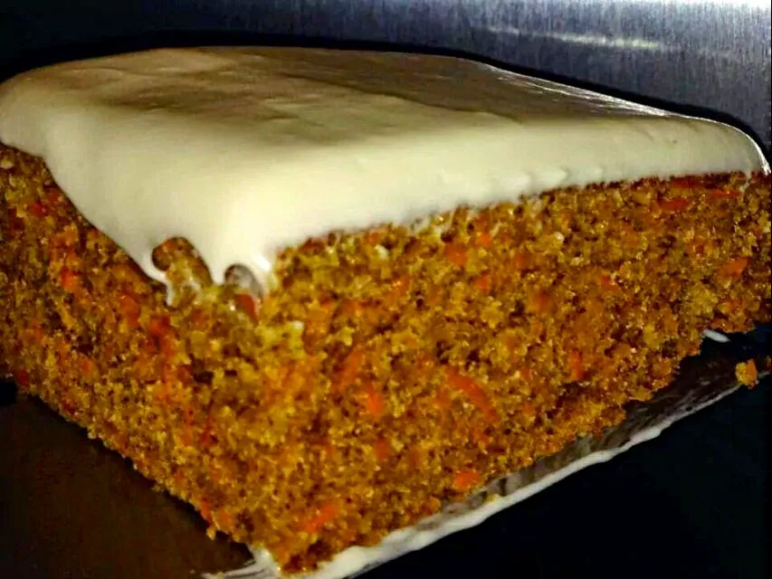 Carrot Cake W/ Cream Cheese Frosting|Sheila Harrisさん