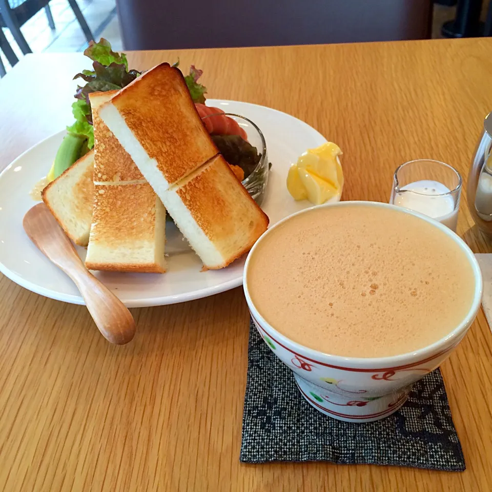 朝食|りーちゃんさん