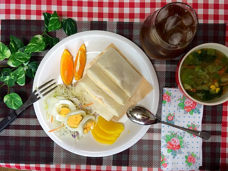 Egg ham sandwich with mixed vegetables soup for breakfast g😊😊d M😍rning everyone !!! Enjoy your breakfast|Babyluv Cabrera Ocampoさん