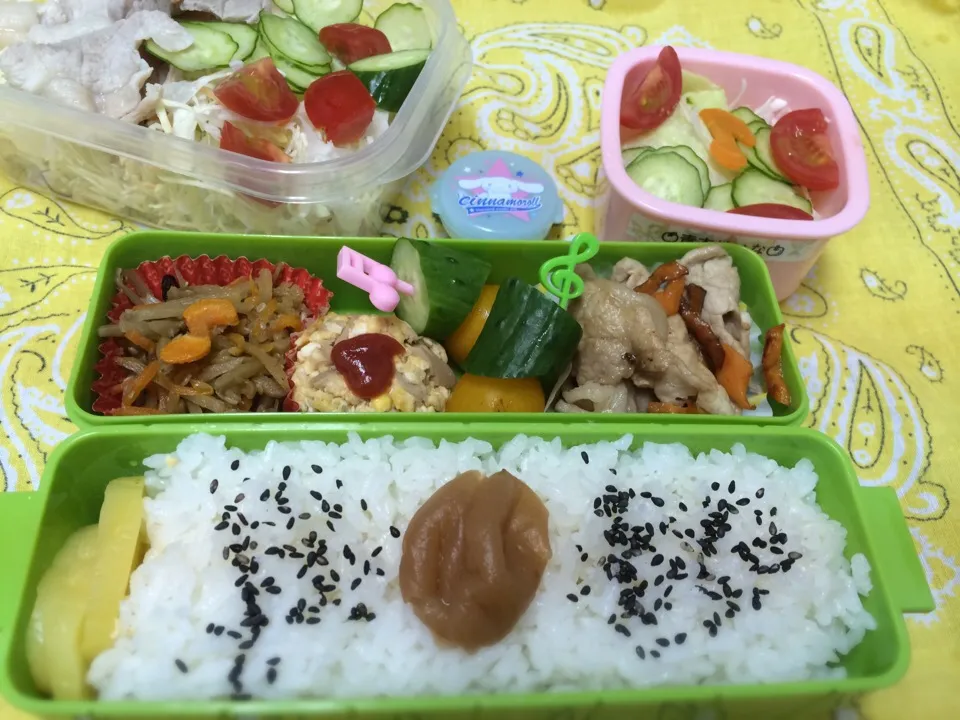 長女の部活弁当♪と自分サラダ◎|くまぷ〜さん