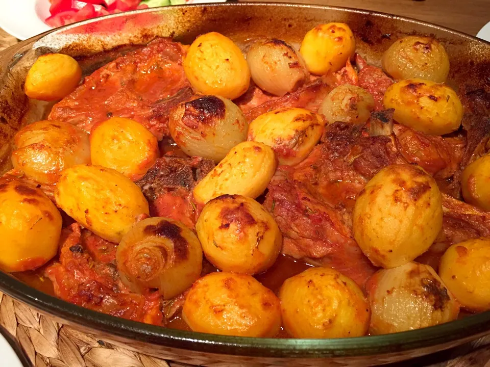 Veal cuts with potatos and onions|Sunshineさん