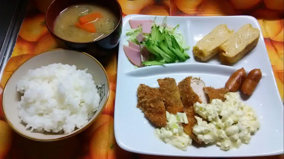 鶏カツ定食|ゆきにゃんさん