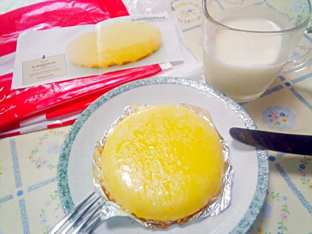 Snapdishの料理写真:神戸観音屋のチーズケーキ|うたかた。さん