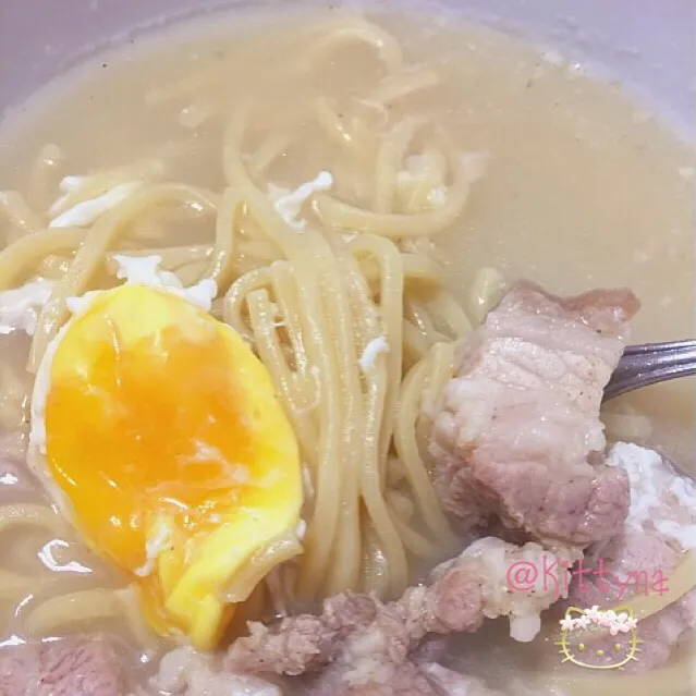 Snapdishの料理写真:🐔鸡蛋🐷三层肉面汤🍜|🎀Kittyna🌸さん