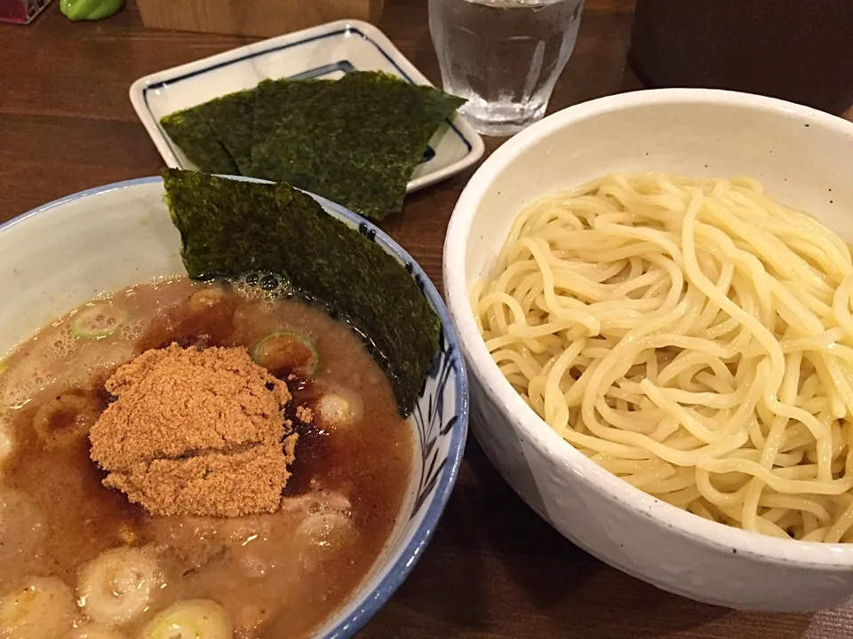 Snapdishの料理写真:つけ麺中盛り のり 肉増し|マハロ菊池さん