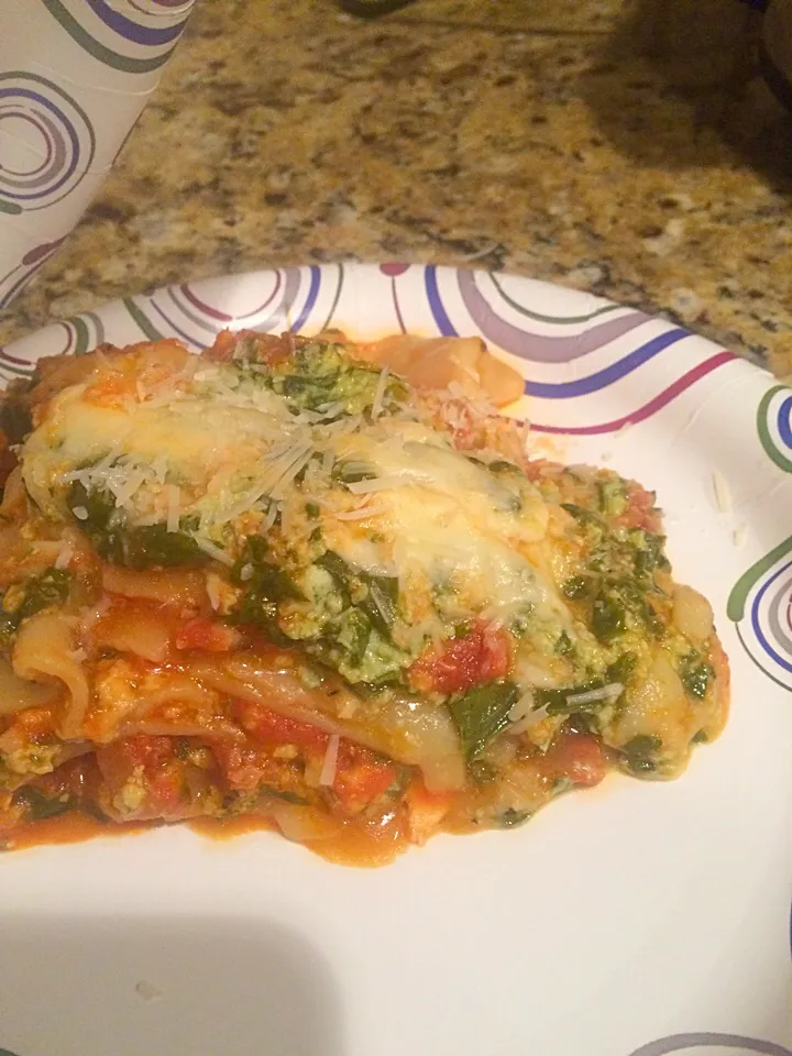 Snapdishの料理写真:Crock pot spinach lasagna|Jayci Johnsonさん