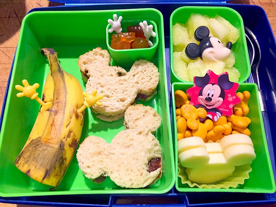 American Mickey Bento Lunch and two snacks|Cheryl Melnickさん