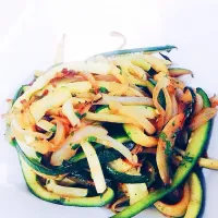 Zucchini pasta #vegan|Leahさん