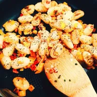 Snapdishの料理写真:Gnocchi w bell peppers #vegan|Leahさん