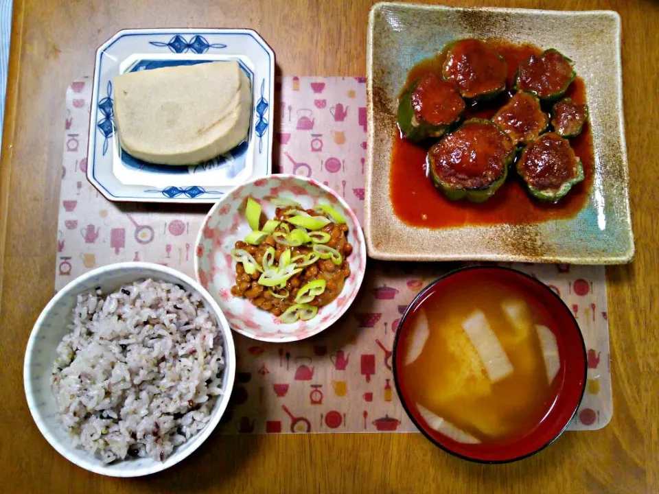 ７月19日 ピーマンの肉詰め 納豆 高野豆腐 大根のお味噌汁|いもこ。さん