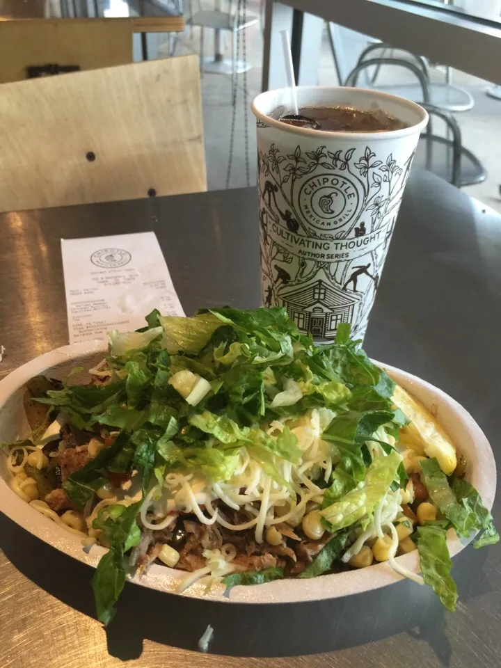 Carnitas Burrito Bowl|Richard Thompsonさん