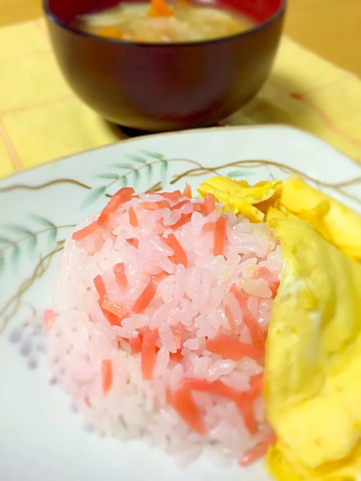 紅生姜ごはんに薄焼き卵|林とびぃさん