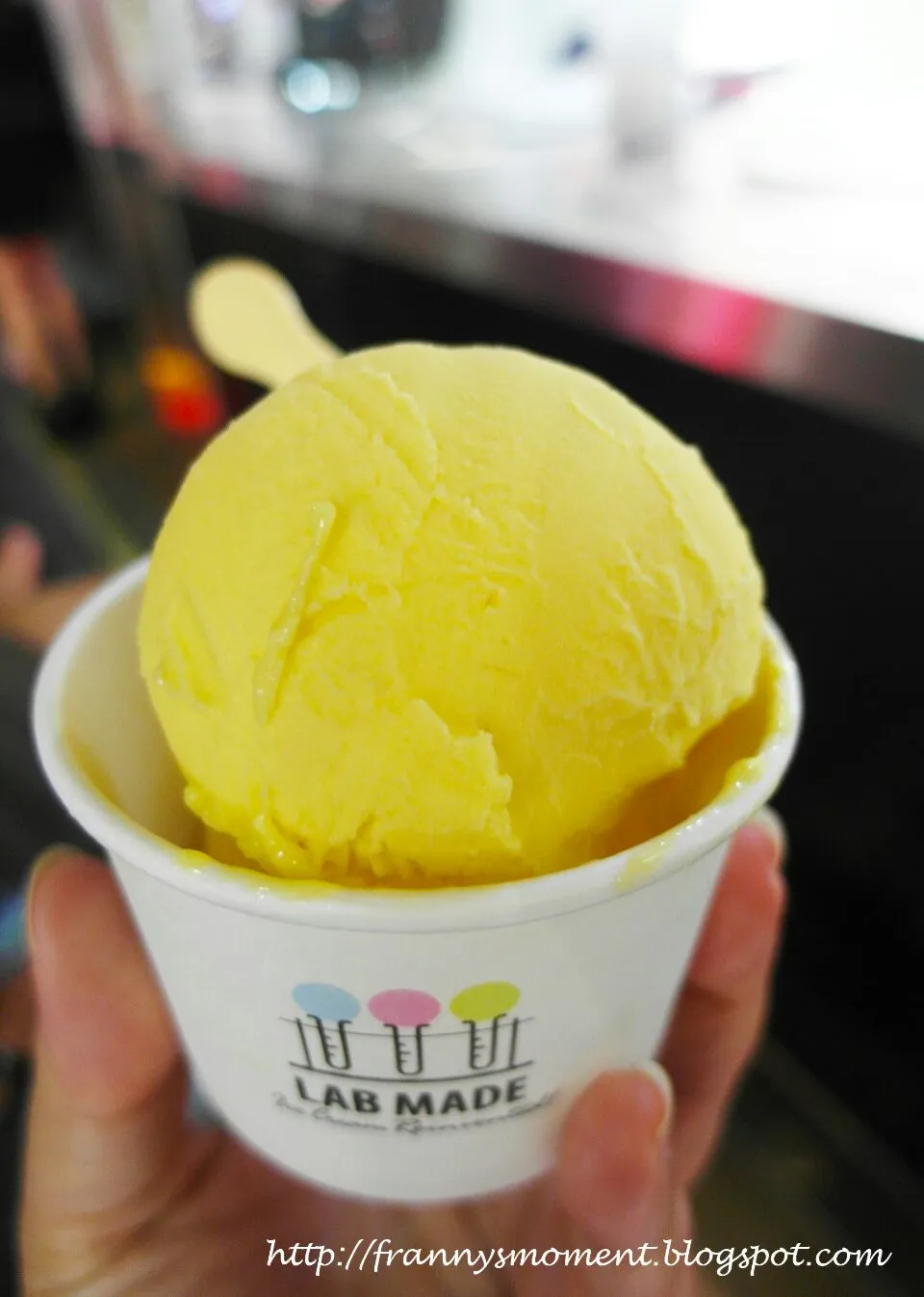 lab made ice cream .
. Yummy|Frannyさん