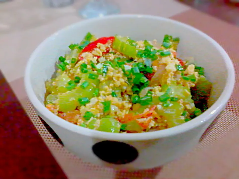 Bitter Gourd sauteed in Eggs and Chicken 😄😄😄|🌼 Pooja's Kitchenette 🌼さん