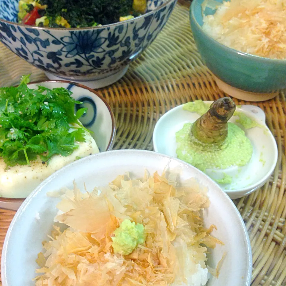 孤独のグルメ🌟生わさび丼と、アボカドと長芋のわさび和え|なーまりさん